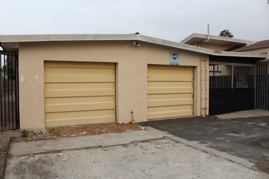 4 Bedroom Property for Sale in Klipdam Western Cape